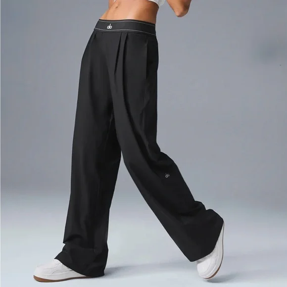 【ALO Yoga】SUIT UP TROUSER Suit Up Trouser (Regular) - Black | Alo Yoga